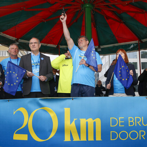 Brussels 20 km running race start