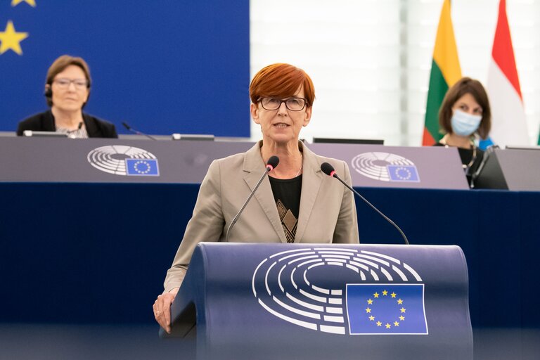 Fotó 13: EP Plenary session - Joint debate - Policies of the euro area 2021