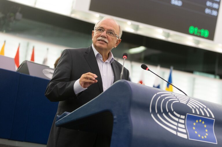 Fotogrāfija 28: EP Plenary session - General budget of the European Union for the financial year 2022 - all sections