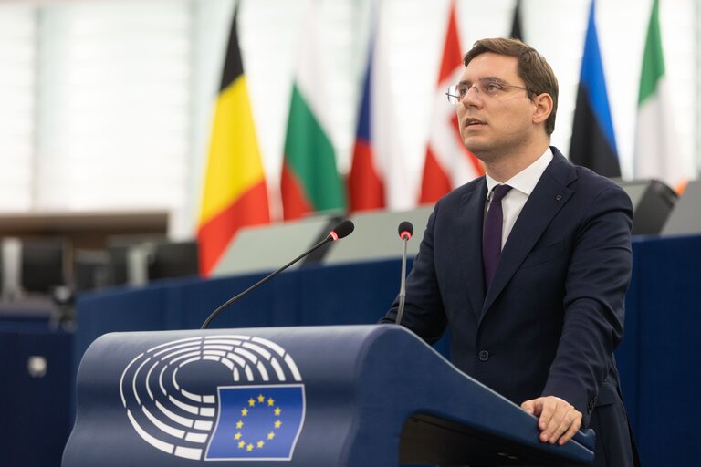 Fotogrāfija 35: EP Plenary session - General budget of the European Union for the financial year 2022 - all sections