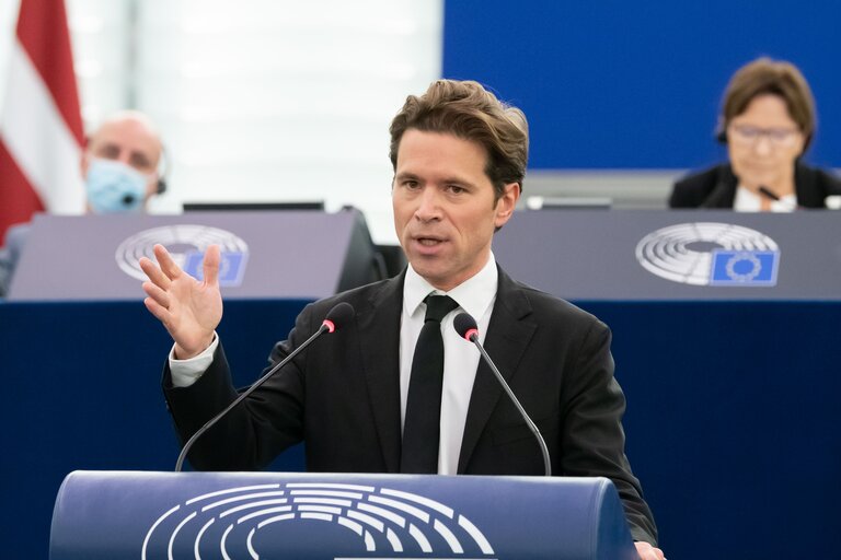 Fotografija 9: EP Plenary session - Pushbacks at the EU's external border