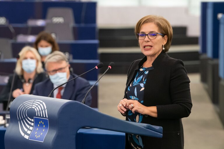 Foto 10: EP Plenary session - Joint debate - Policies of the euro area 2021