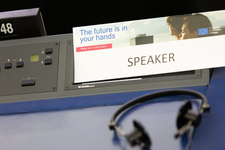 Fotografie 14: Conference on the Future of Europe (CoFoE) -  Citizens' panel 2 - Plenary session