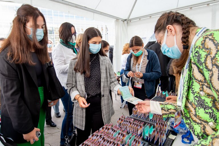 Conference of the Future of Europe (CoFoE) -  Citizens panels - Stronger economy, social justice, jobs/education, youth, culture, sport/digital transformation