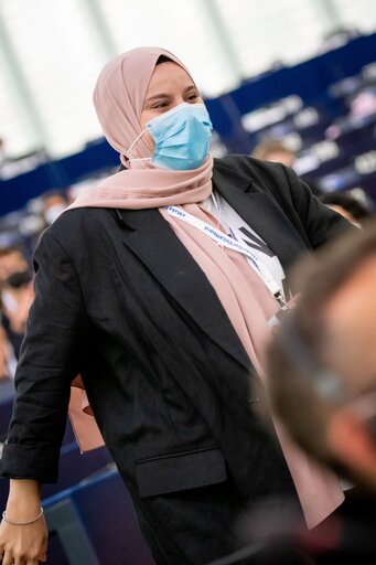 Fotó 16: Conference on the Future of Europe (CoFoE) - Citizens' panel 1 - Plenary session