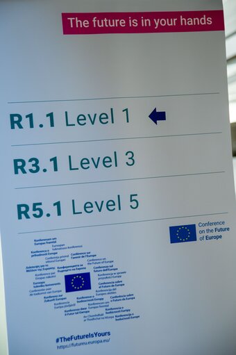 Photo 15 : Conference on the Future of Europe (CoFoE) - Citizens' panel 2