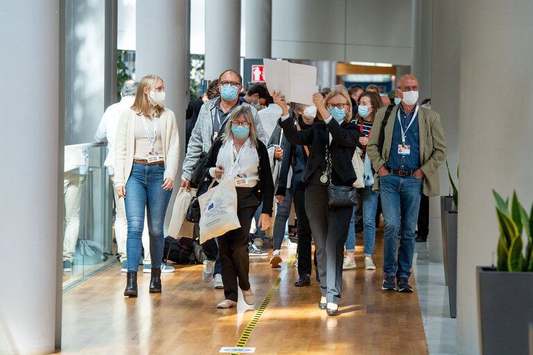 Photo 5 : Conference on the Future of Europe (CoFoE) - Citizens' panel 2