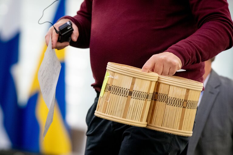 Fotó 35: Conference on the Future of Europe (CoFoE) - Citizens' panel 1 - Plenary session