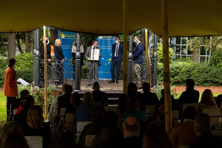 Photo 5 : European Ombudsman Award for Good Administration - Prizes handover ceremony