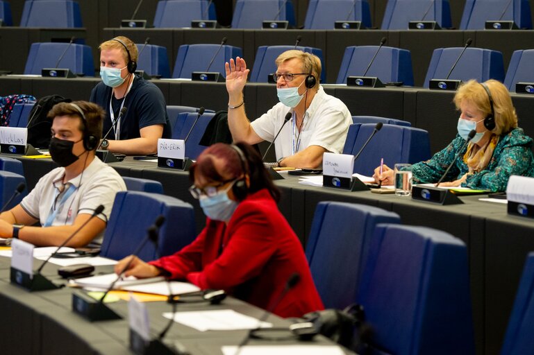 Photo 45 : Conference on the Future of Europe (CoFoE) - Citizens' panel 2