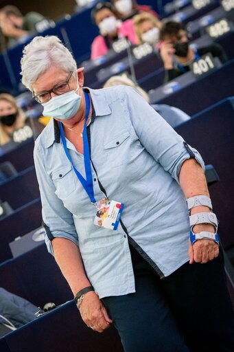 Fotó 2: Conference on the Future of Europe (CoFoE) - Citizens' panel 1 - Plenary session