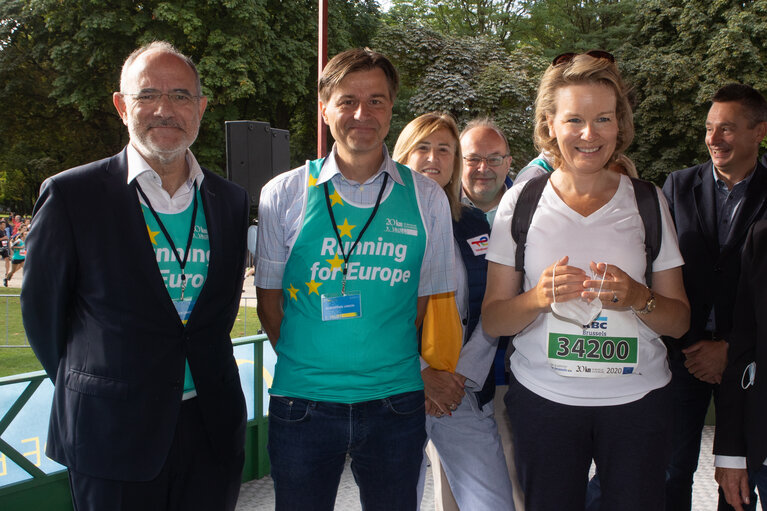 Brussels 20 km running race start