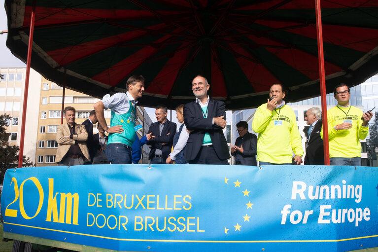 Fotografija 6: Brussels 20 km running race start