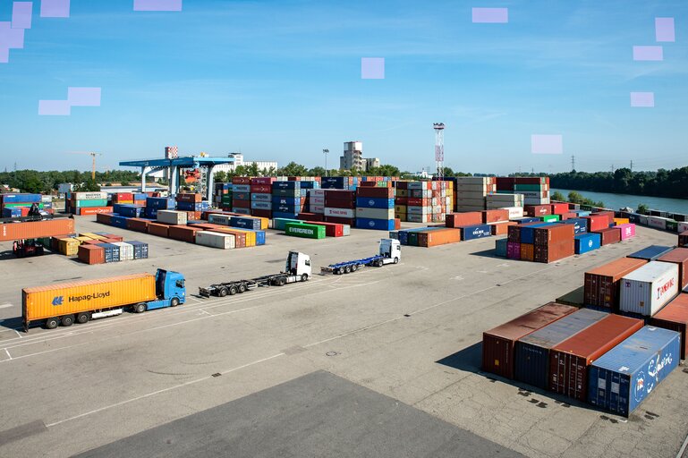 Freight transport at the Port of Strasbourg (Port Autonome de Strasbourg)