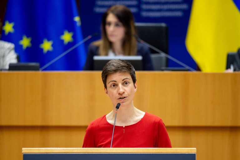 Suriet 14: EP Plenary session - Joint debate - European Council meetings : Debriefing of the European Council meeting in Paris on 10 March 2022 / Preparation of the European Council meeting 24-25 March 2022