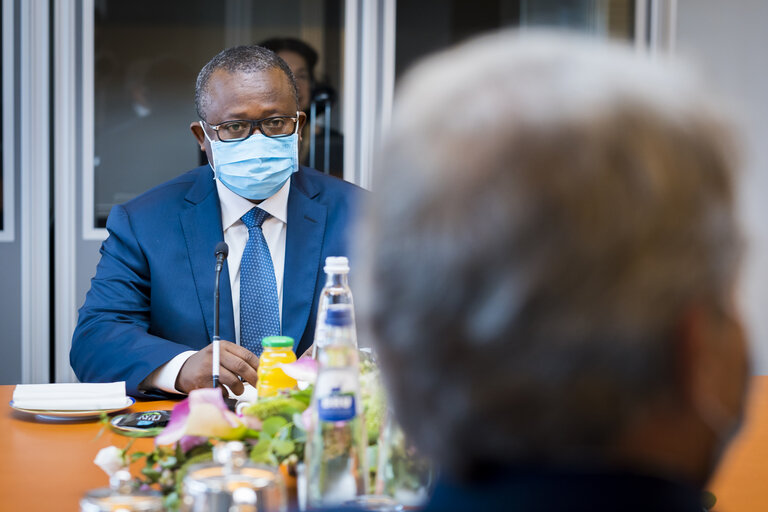 Fotografia 7: David SASSOLI, EP President meets with Umaro SISSOCO EMBALO, President of Guinea-Bissau