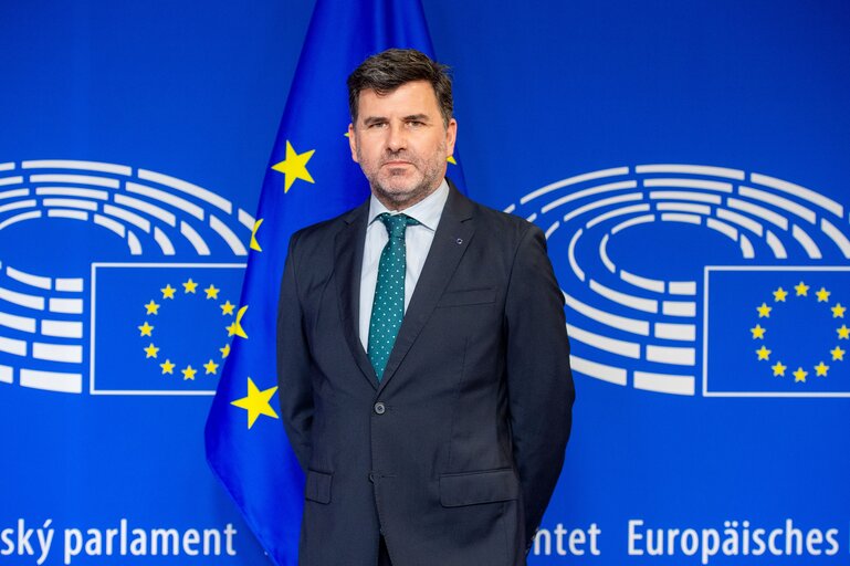 Foto 3: Nicolas Gonzalez Casares in the EP in Brussels