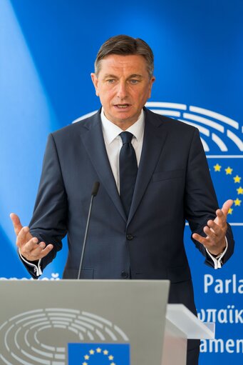 Снимка 5: David SASSOLI, EP President meets with Borut PAHOR, Slovenian President.- Joint Press statement