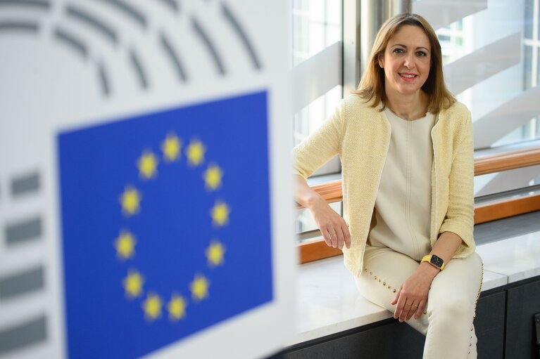 Cristina MAESTRE in the EP in Brussels.