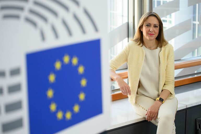 Cristina MAESTRE in the EP in Brussels.