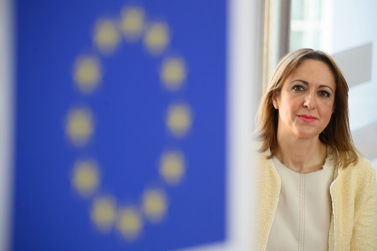 Φωτογραφία 3: Cristina MAESTRE in the EP in Brussels.