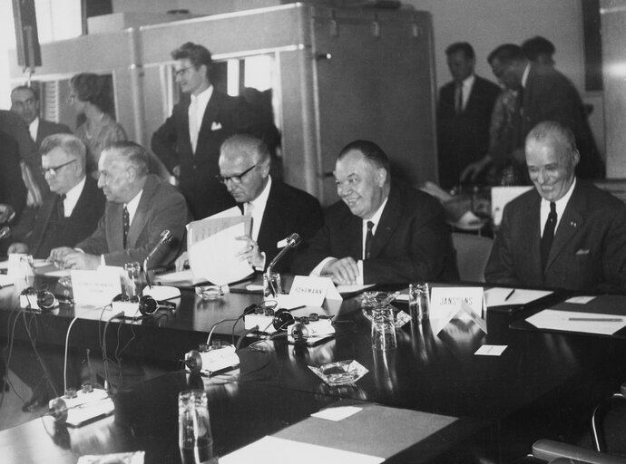 Fernand DEHOUSSE, Emilio BATTISTA, Marinus JANSSENS, ; Hans FURLER  and Jean FOHRMANN during a session in Brussels, Belgium, June 20 1960.