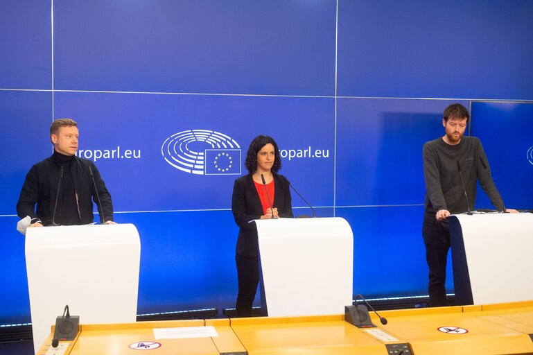 Press briefing The Left
