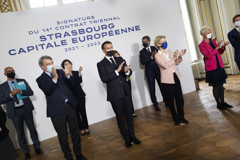 Photo 18 : Signature ceremony of the triennial contract ' Strasbourg European Capital '