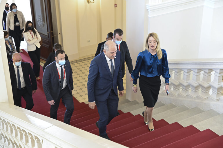 Fotó 8: Official Visit of Roberta METSOLA, EP President to Slovenia - Meeting with Janez JANSA, Slovenian Prime Minister