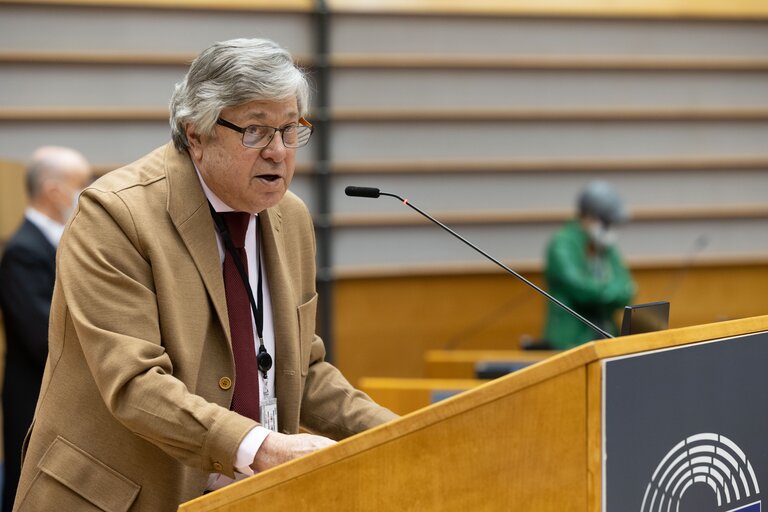 Photo 22: EP Plenary session - COVID-19 pandemic in Latin America