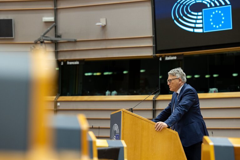 EP Plenary session - European Child guarantee