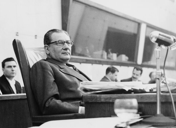 Fotografia 3: Leopoldo RUBINACCI during a session in Strasbourg, France, March 31, 1960.