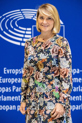 Photo 4 : Rosa ESTARAS FERRAGUT in the EP in Brussels