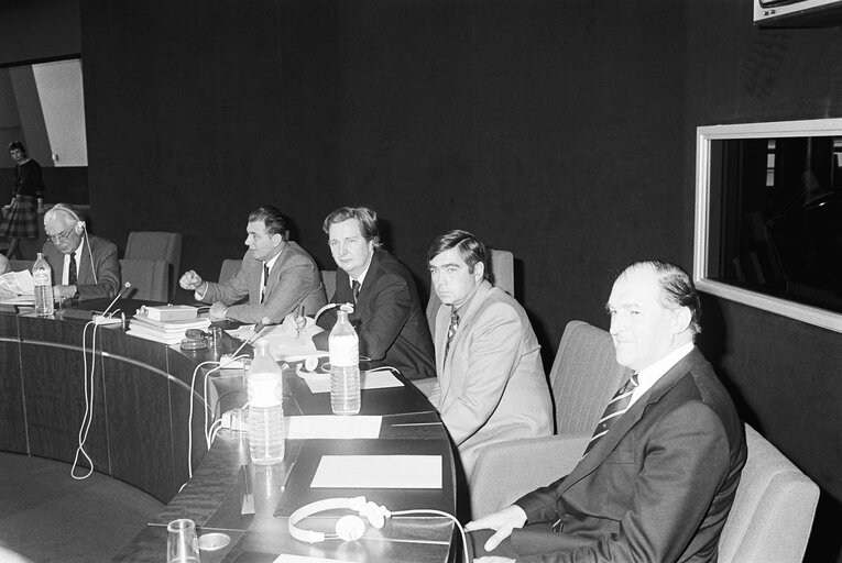 Nichola BETHEEL (3R), Henri PLUMB (R) during a EPP group's British Conservative Party members meeting in Strasbourg, France, April 1982.