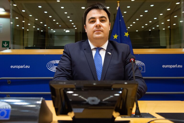 Valokuva 8: Vlad-Marius BOTOS in the EP in Brussels