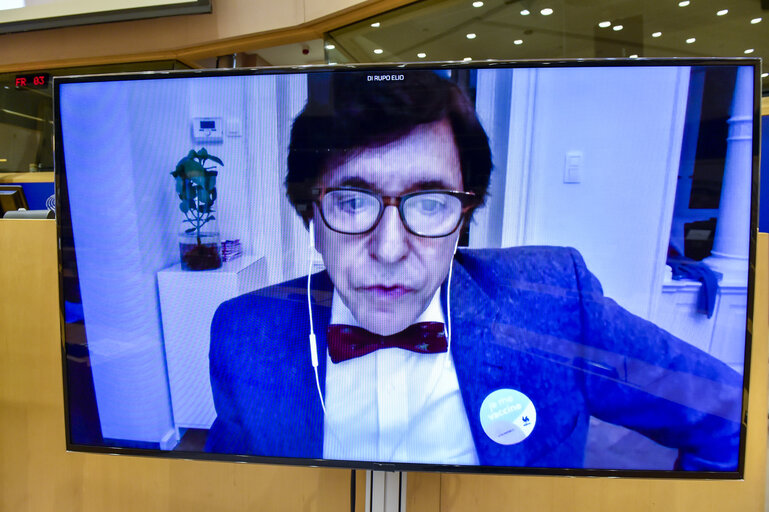 Fotogrāfija 2: REGI Committee - Audition of  Elio DI RUPO, President of Wallonia