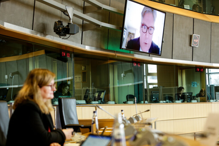 Photo 2 : SEDE Subcommittee - Exchange of views with Jens STOLTENBERG, NATO Secretary General