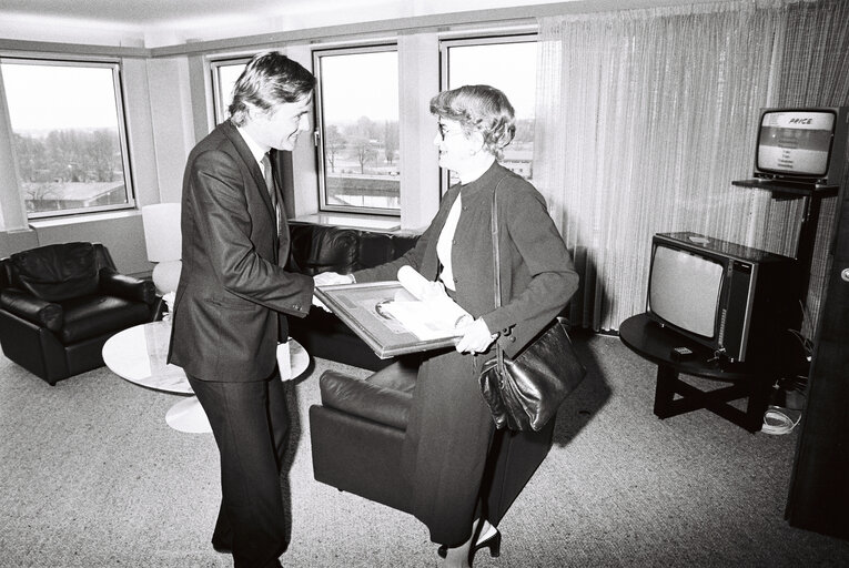 EP President Pieter DANKERT meets with Marlene LENZ in Strasbourg, France, April 1982.