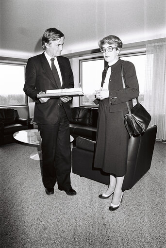 EP President Pieter DANKERT meets with Marlene LENZ in Strasbourg, France, April 1982.