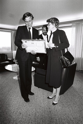 EP President Pieter DANKERT meets with Marlene LENZ in Strasbourg, France, April 1982.