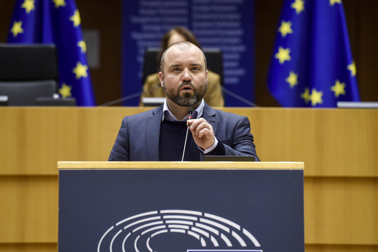 Photo 42: EP Plenary session - Statements - European Pillar of Social Rights (Porto summit)