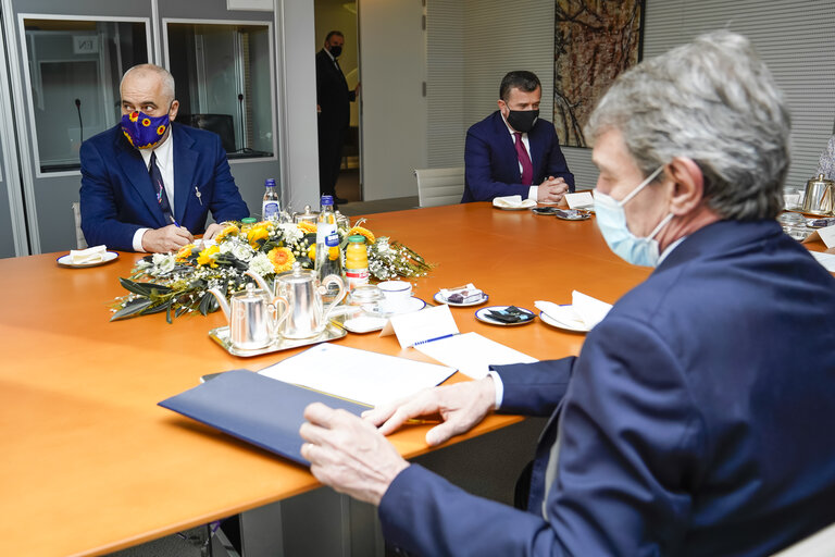 Fotografi 1: David SASSOLI, EP President meets with Edi RAMA, Albanese Prime Minister