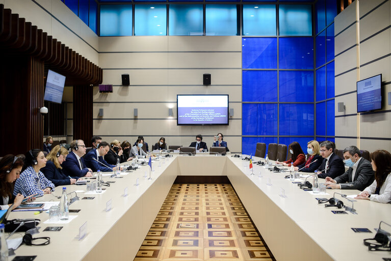 Fotografia 5: AFET/SEDE Delegation to Moldova -  Meeting with Igor GROSU, Speaker of the Parliament