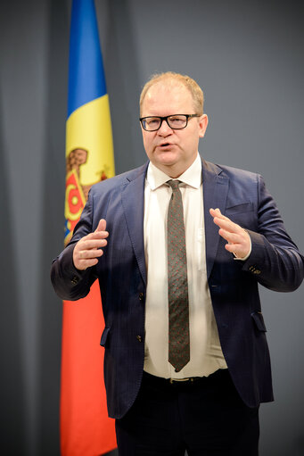 Fotogrāfija 1: AFET/SEDE Delegation to Moldova - Press point.