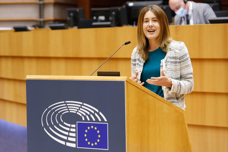 Photo 18 : EP plenary session- New Circular Economy Action Plan