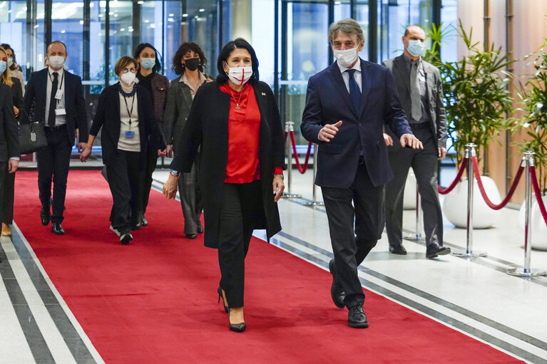 Photo 10: David SASSOLI, EP President meets with Salome ZOURABICHVILI, President of Georgia.