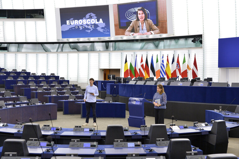 Foto 33: Euroscola Online