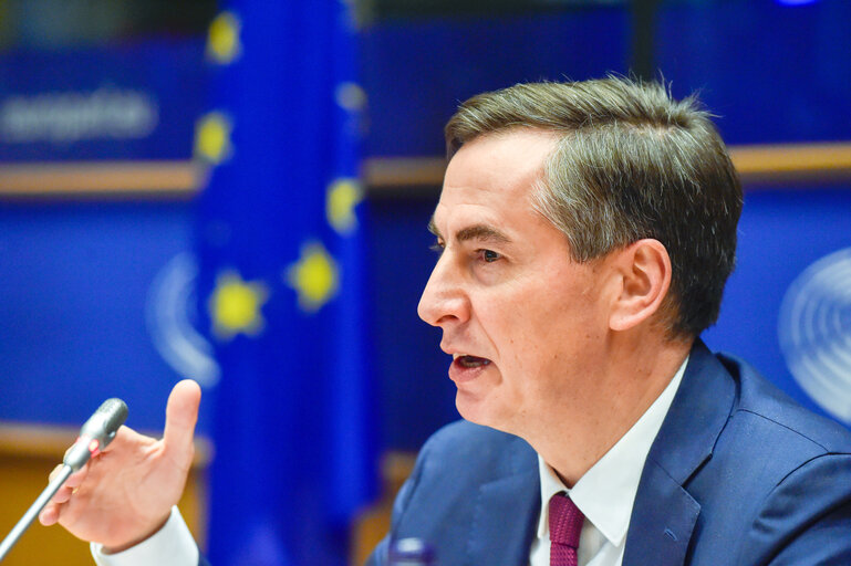 Photo 19: CDC meeting  - Exchange of views with AFET chair David McALLISTER