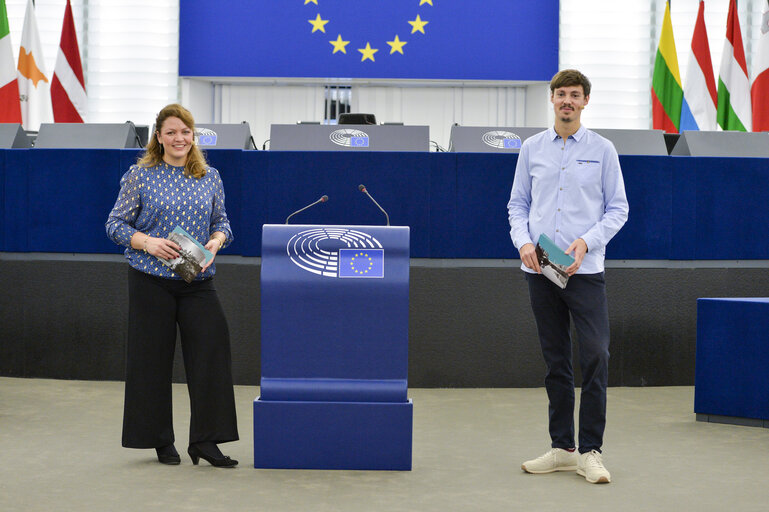 Foto 14: Euroscola Online "A Young European Green Deal"