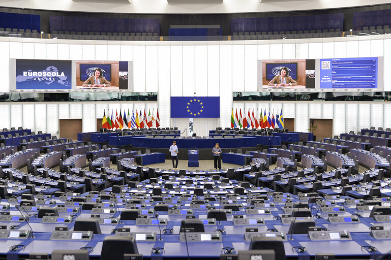 Foto 9: Euroscola Online "A Young European Green Deal"